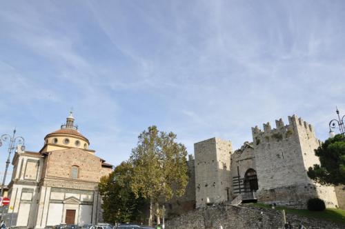 Alla scoperta di Prato - S.Maria in Castello e Castello dell' Imperatore